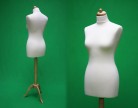 - Mod&egrave;le femme